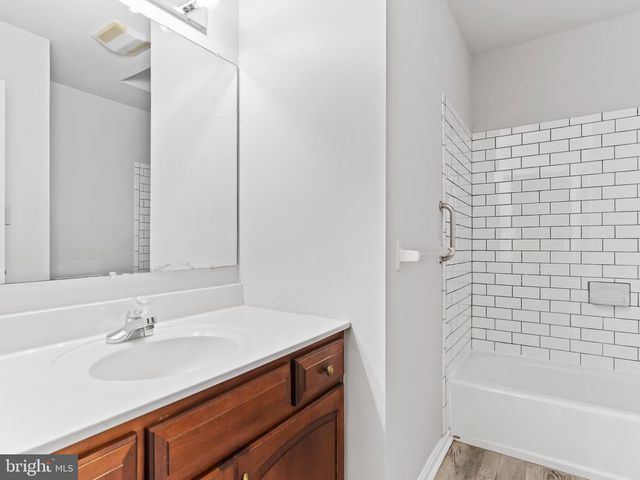 1600 CHURCHILL RD, Harrisburg, PA 17111