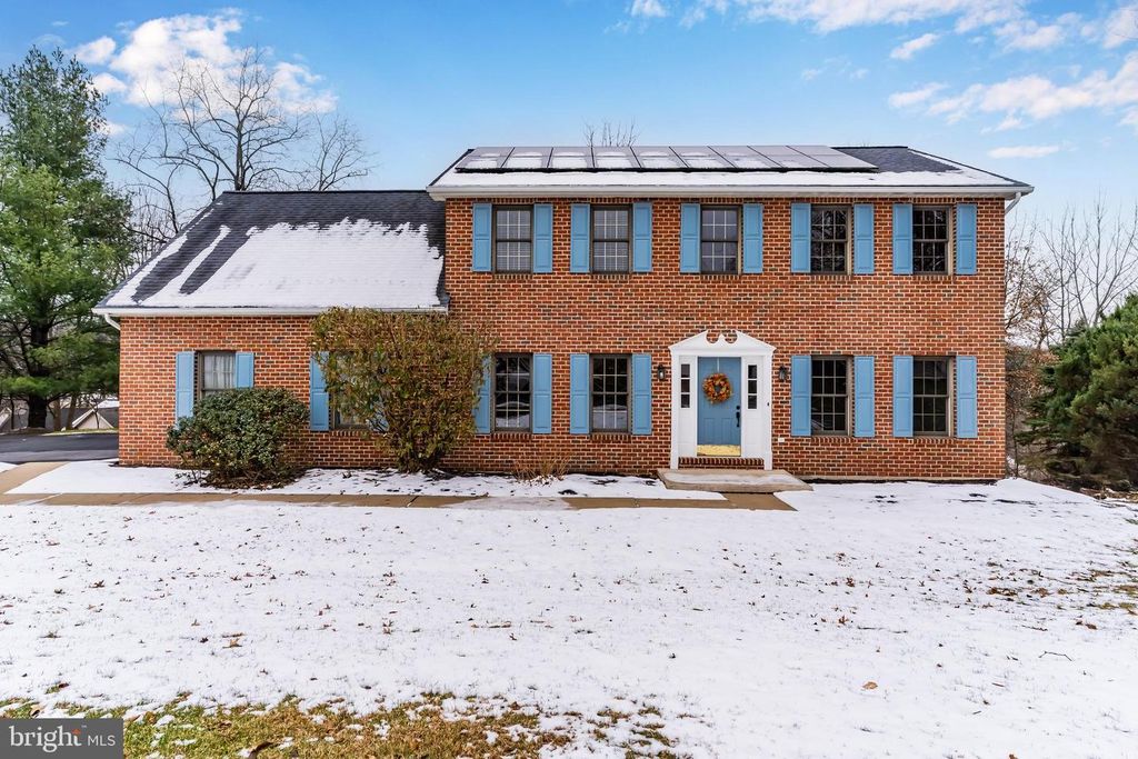 1600 CHURCHILL RD, Harrisburg, PA 17111