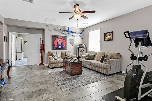 6565 Mission Crest Avenue, Las Vegas, NV 89131