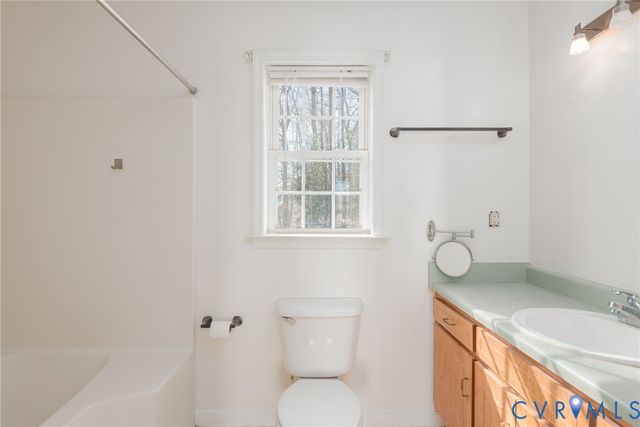 15201 Winding Ash Dr, Chesterfield, VA 23832