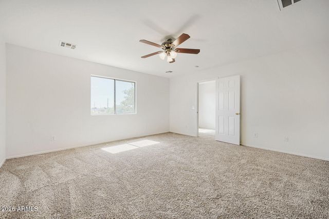 40676 N LAS PRADERAS Street, San Tan Valley, AZ 85140