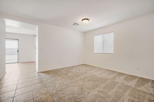 40676 N LAS PRADERAS Street, San Tan Valley, AZ 85140