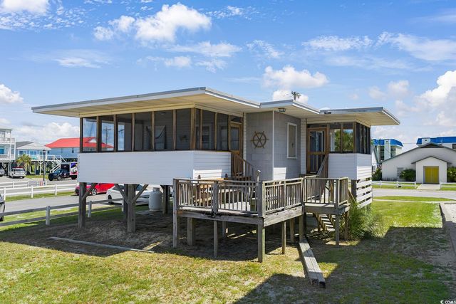 123 Yaupon Ave., Murrells Inlet, SC 29576