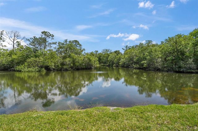 1200 TARPON WOODS BOULEVARD Q4, Palm Harbor, FL 34685
