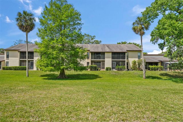 1200 TARPON WOODS BOULEVARD Q4, Palm Harbor, FL 34685