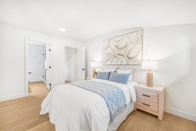 11234 Sun Valley Drive, Oakland, CA 94605
