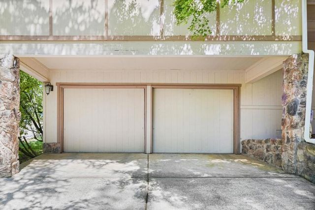 11234 Sun Valley Drive, Oakland, CA 94605