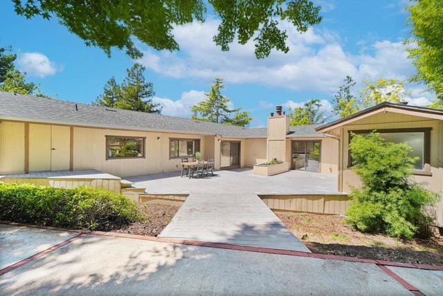 11234 Sun Valley Drive, Oakland, CA 94605