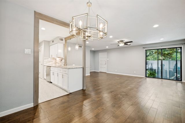 4933 Skillman Street 149, Dallas, TX 75206