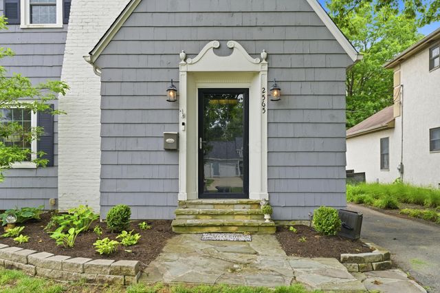 2565 Bexley Park Road, Bexley, OH 43209