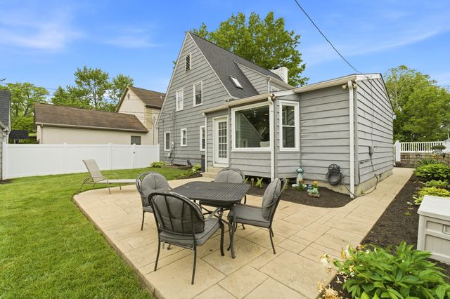 2565 Bexley Park Road, Bexley, OH 43209