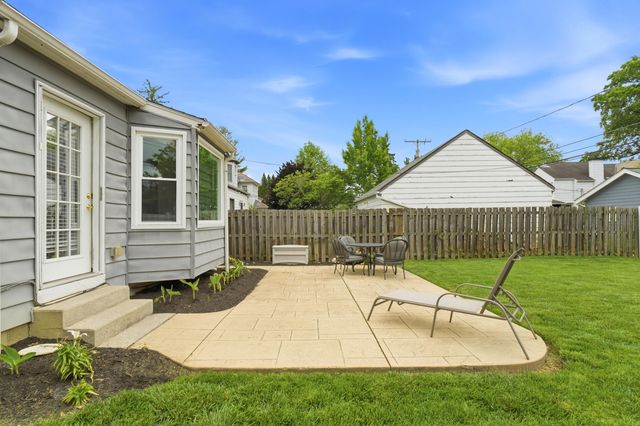 2565 Bexley Park Road, Bexley, OH 43209