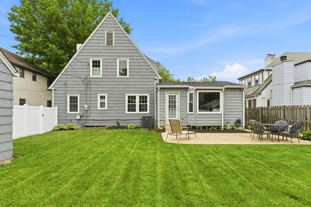2565 Bexley Park Road, Bexley, OH 43209