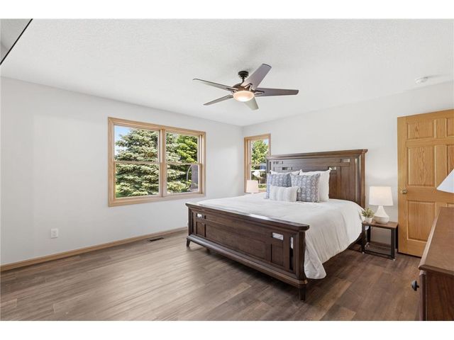 545 Kreuziger Road, Roberts, WI 54023