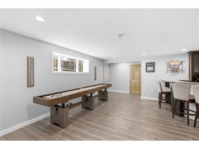 545 Kreuziger Road, Roberts, WI 54023