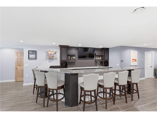 545 Kreuziger Road, Roberts, WI 54023