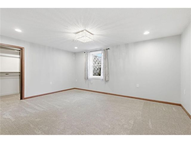 545 Kreuziger Road, Roberts, WI 54023