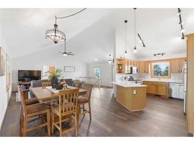 545 Kreuziger Road, Roberts, WI 54023