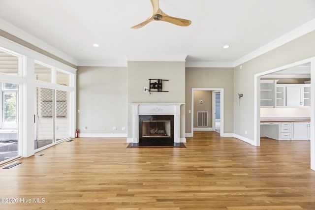 99 Sound View Drive N, Hampstead, NC 28443