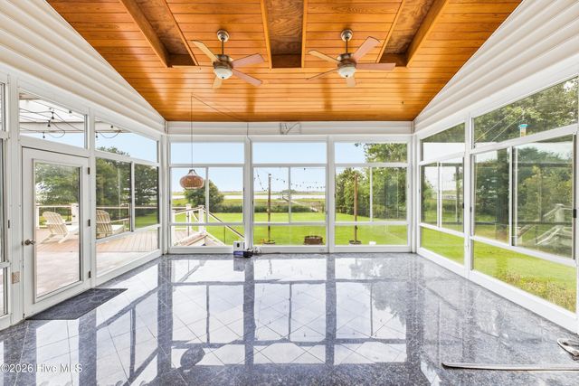 99 Sound View Drive N, Hampstead, NC 28443