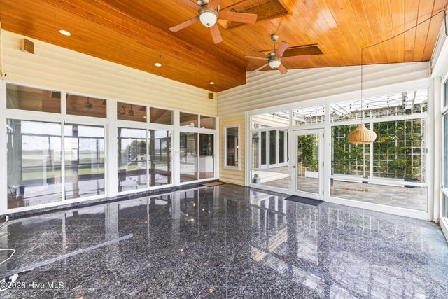 99 Sound View Drive N, Hampstead, NC 28443