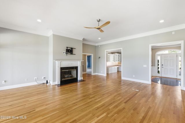 99 Sound View Drive N, Hampstead, NC 28443