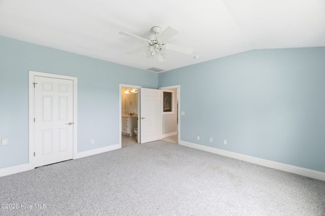 99 Sound View Drive N, Hampstead, NC 28443
