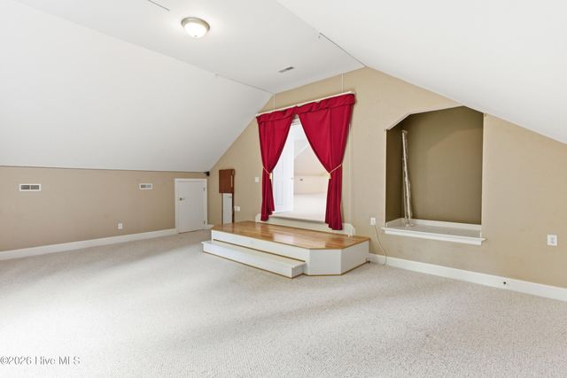 99 Sound View Drive N, Hampstead, NC 28443