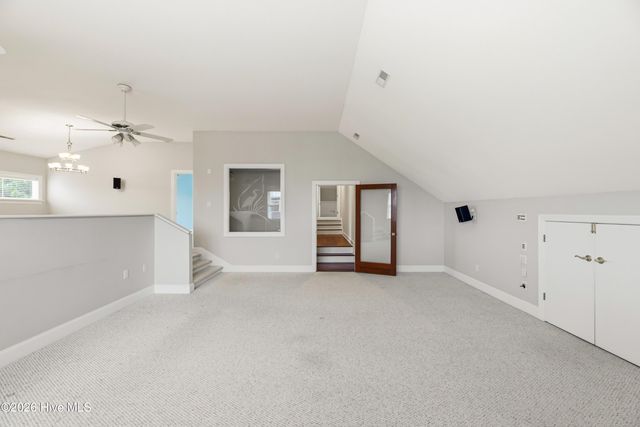 99 Sound View Drive N, Hampstead, NC 28443