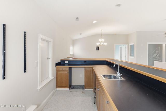 99 Sound View Drive N, Hampstead, NC 28443