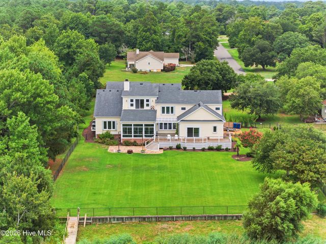 99 Sound View Drive N, Hampstead, NC 28443
