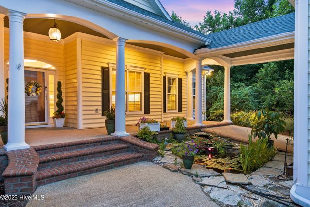 99 Sound View Drive N, Hampstead, NC 28443