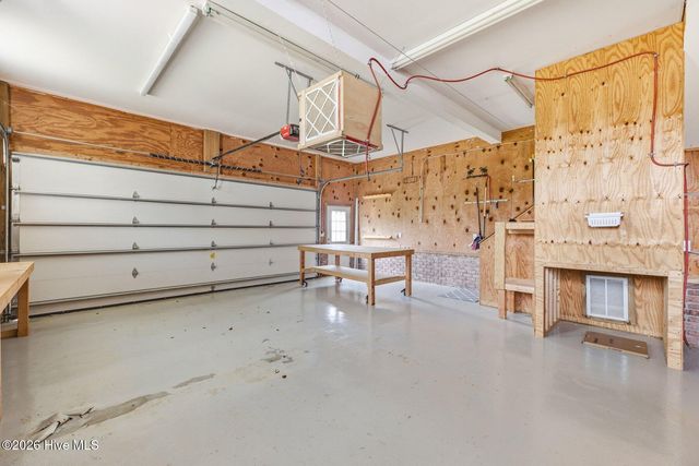 99 Sound View Drive N, Hampstead, NC 28443