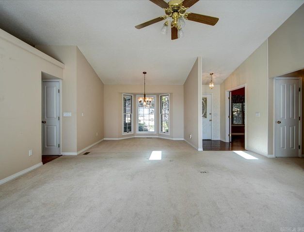 9 Sur Lane, Hot Springs Village, AR 71909