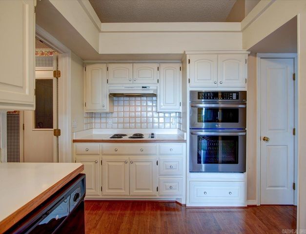 9 Sur Lane, Hot Springs Village, AR 71909