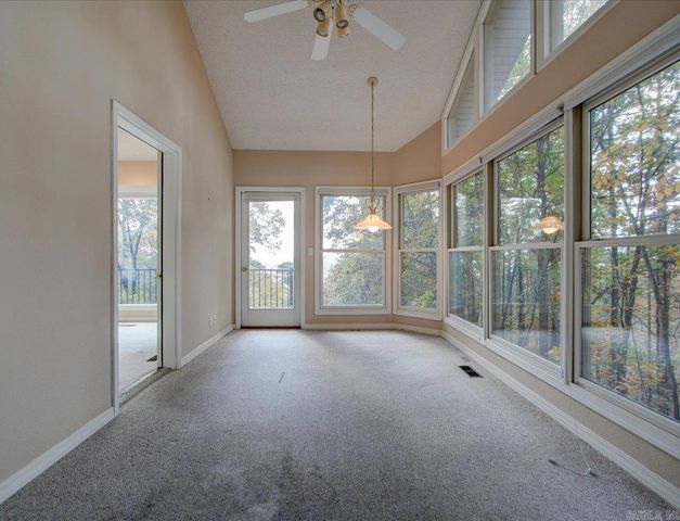 9 Sur Lane, Hot Springs Village, AR 71909