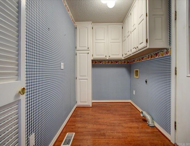 9 Sur Lane, Hot Springs Village, AR 71909