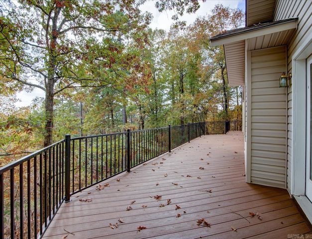 9 Sur Lane, Hot Springs Village, AR 71909