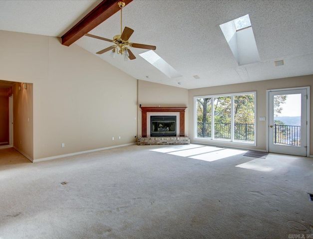 9 Sur Lane, Hot Springs Village, AR 71909