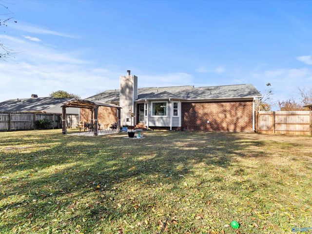 2207 Noel Drive, Huntsville, AL 35803