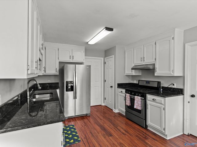 2207 Noel Drive, Huntsville, AL 35803