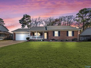 2207 Noel Drive, Huntsville, AL 35803