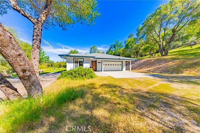 50359 Dovewood, Oakhurst, CA 93644