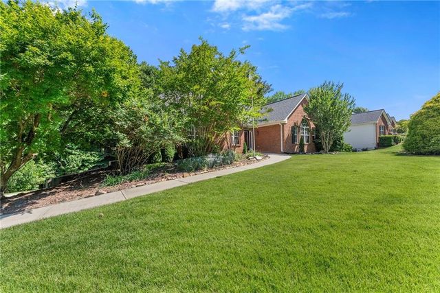 207 Nugget Trail, Braselton, GA 30517