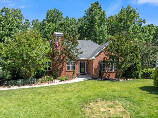 207 Nugget Trail, Braselton, GA 30517