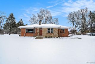 7545 Porter Road, Grand Blanc, MI 48439