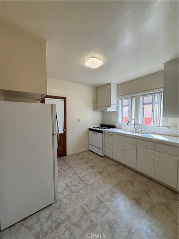 736 S Adams A, Glendale, CA 91205