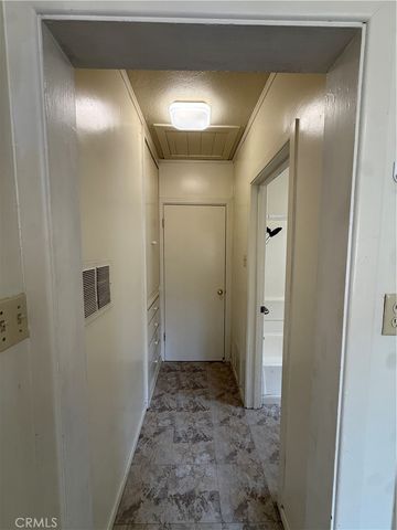 736 S Adams A, Glendale, CA 91205