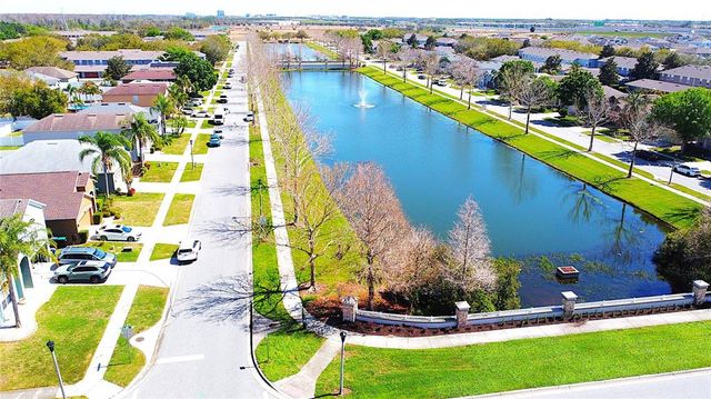 1862 GREAT FALLS WAY, Orlando, FL 32824