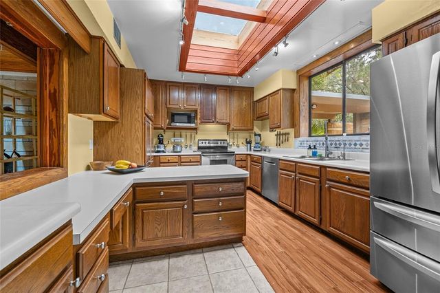 32 SW 43RD TERRACE, Gainesville, FL 32607